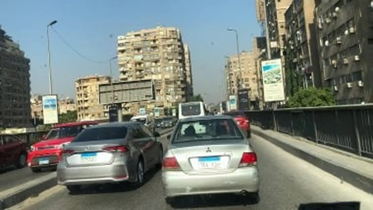 استنفار كامل داخل غرف عمليات المرور لمواجهة مخاطر تقلبات الطقس المفاجئة